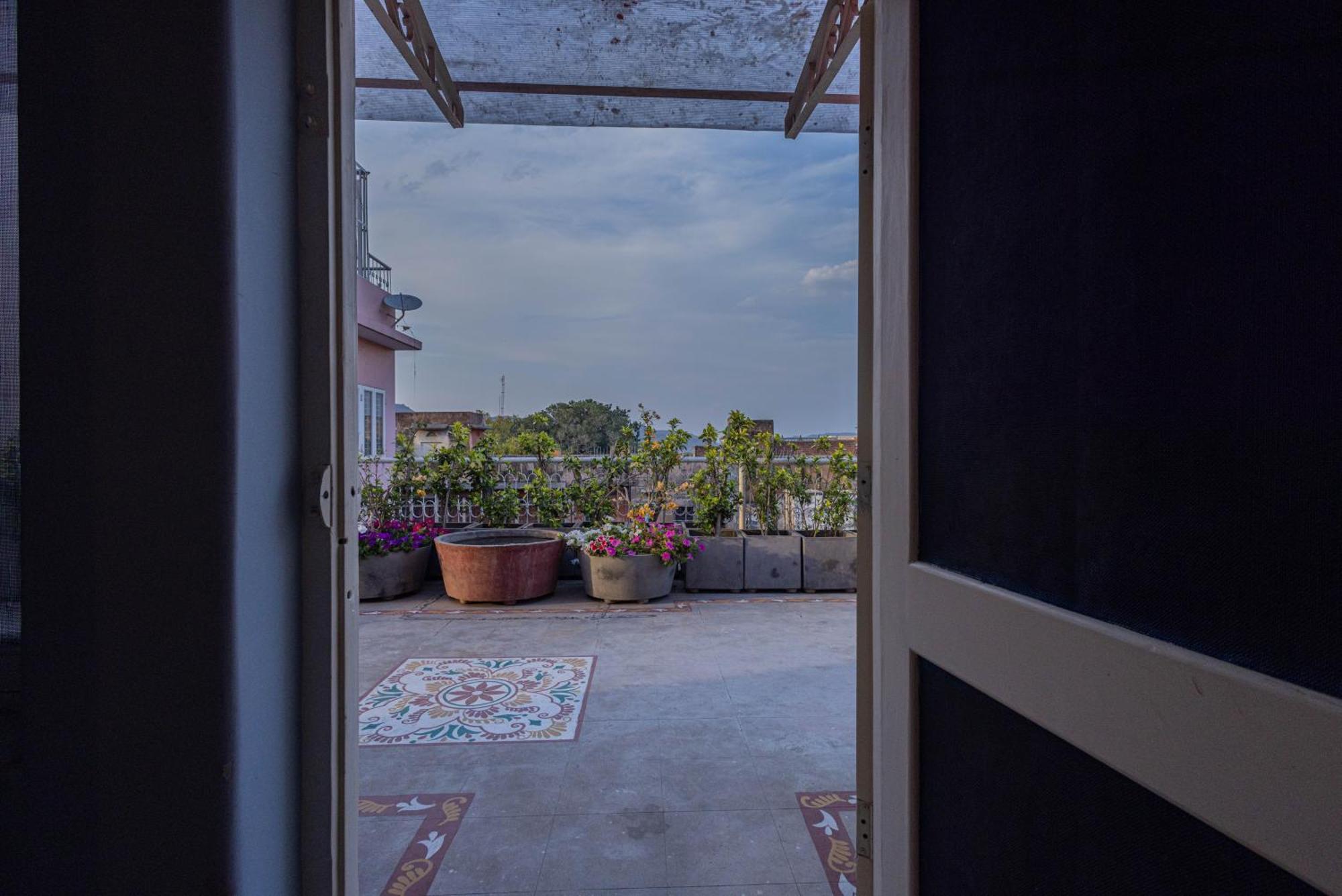 Sheel Mahal- Near Hawa Mahal Hotel Jaipur Buitenkant foto